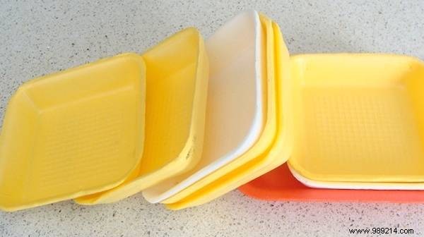 24 Everyday Items to Reuse Before Tossing Them: Proven Eco-Friendly Hacks