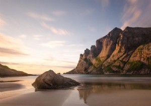 Chromixium OS: Merge Chrome OS Simplicity with Ubuntu s Power