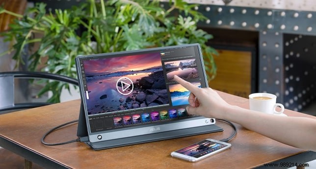 How to Choose the Best Portable Monitor: Key Factors for Optimal Performance