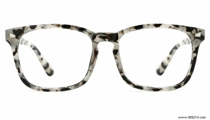 Affordable Tech Stocking Stuffers: Top Gadgets Under $30 for Tech Lovers