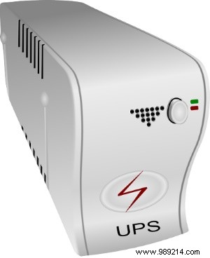 Do Power Outages and Surges Damage Your PC? Expert Guide to Risks and Protection