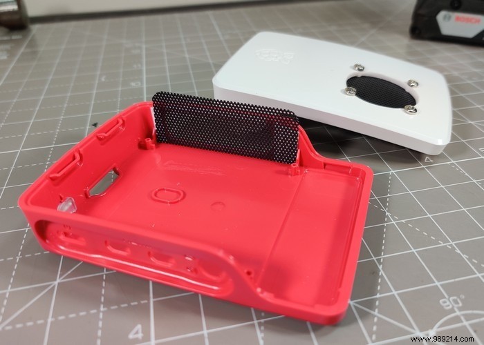 Expert DIY Guide: Install a Cooling Fan in Your Official Raspberry Pi 4 Case