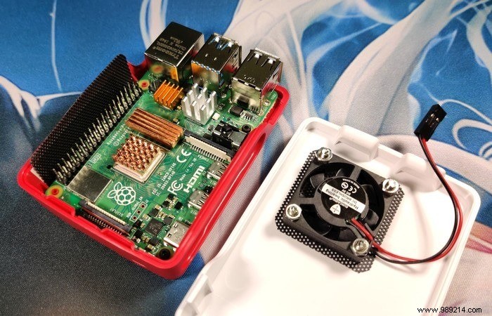 Expert DIY Guide: Install a Cooling Fan in Your Official Raspberry Pi 4 Case