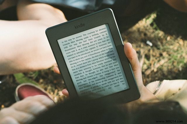 Kindle E-Reader Comparison: Choose the Best Model for Your Reading Needs