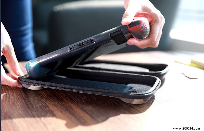 tomtoc Nintendo Switch Cases: Expert Review of Slim, Hard Shell, Travel Bags & More