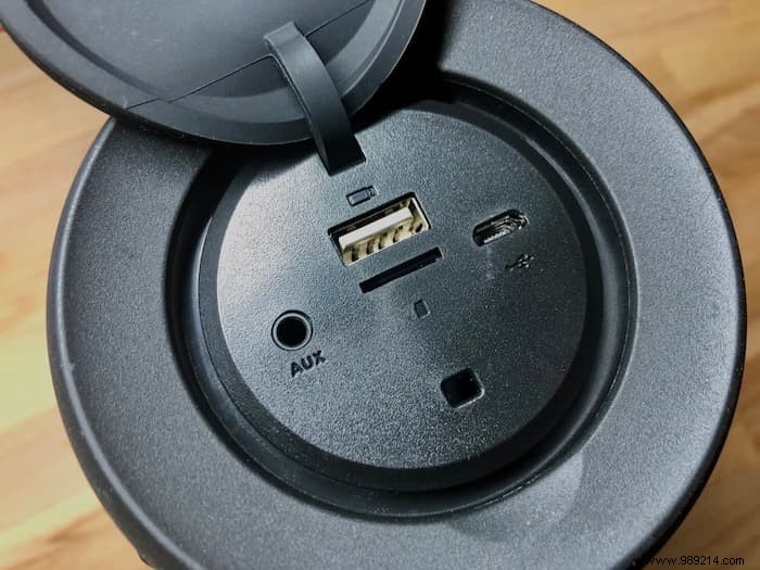 ZENBRE Z8 Plus Review: Exceptional Sound, Long Battery Life, and Rugged Durability