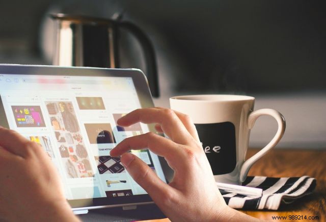 What Are Smart Displays? Features, Benefits, Drawbacks, and Top Models Reviewed