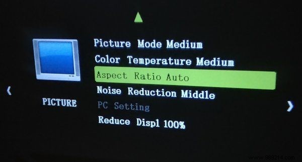 Vankyo Leisure 3 Portable Projector Review: Compact, Affordable, and Reliable for Home Entertainment