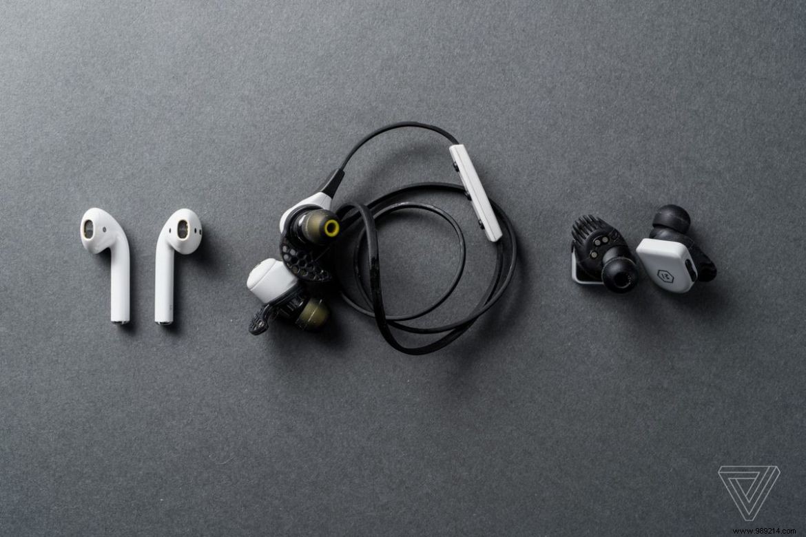 Expert Guide: How to Safely Clean Your Headphones and Earbuds
