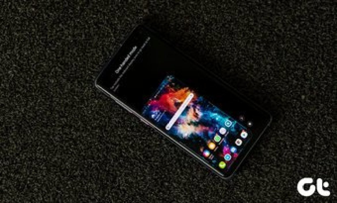 7 Expert One-Handed Mode Tips for Galaxy S10 & S10 Plus: Conquer the Large Screen