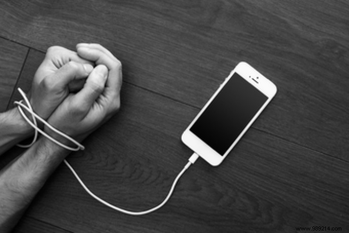 Overcoming iPhone Addiction: Reclaim Your Time with the Moment App