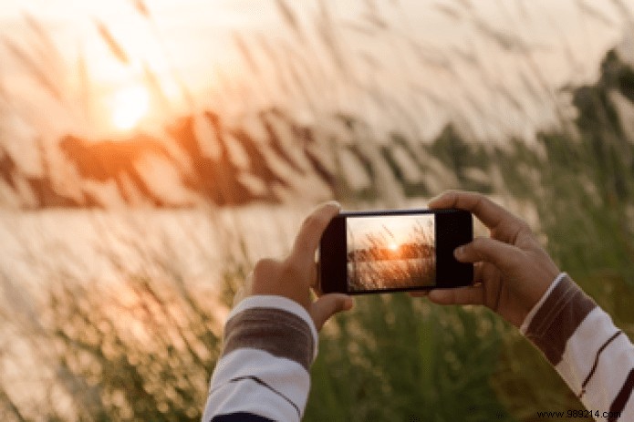 3 Top iPhone Apps to Transform Your Photos into Stunning Artworks