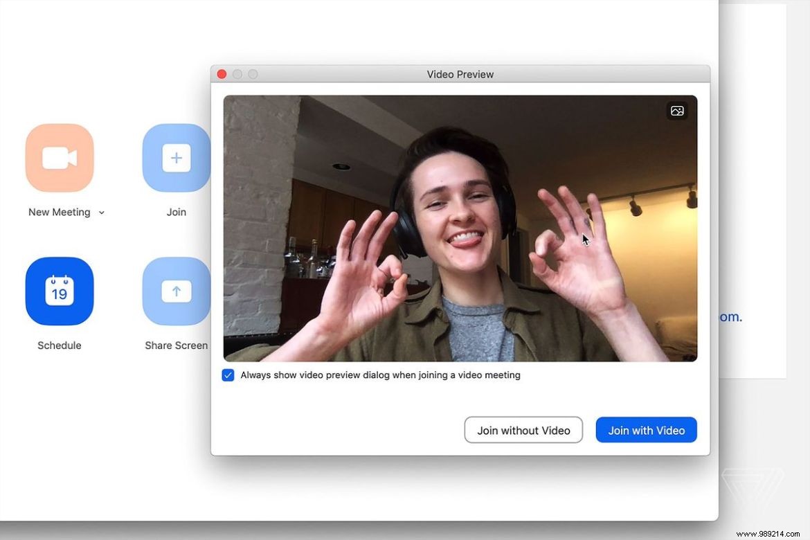 How to Look Professional on Video Calls: Expert Tips from a Video Director