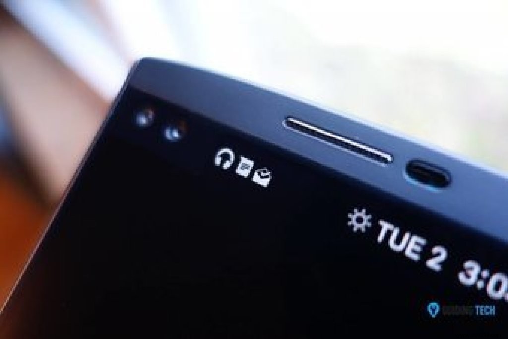 8 Powerful Features of the LG V10 s Second Screen: Hands-On Insights