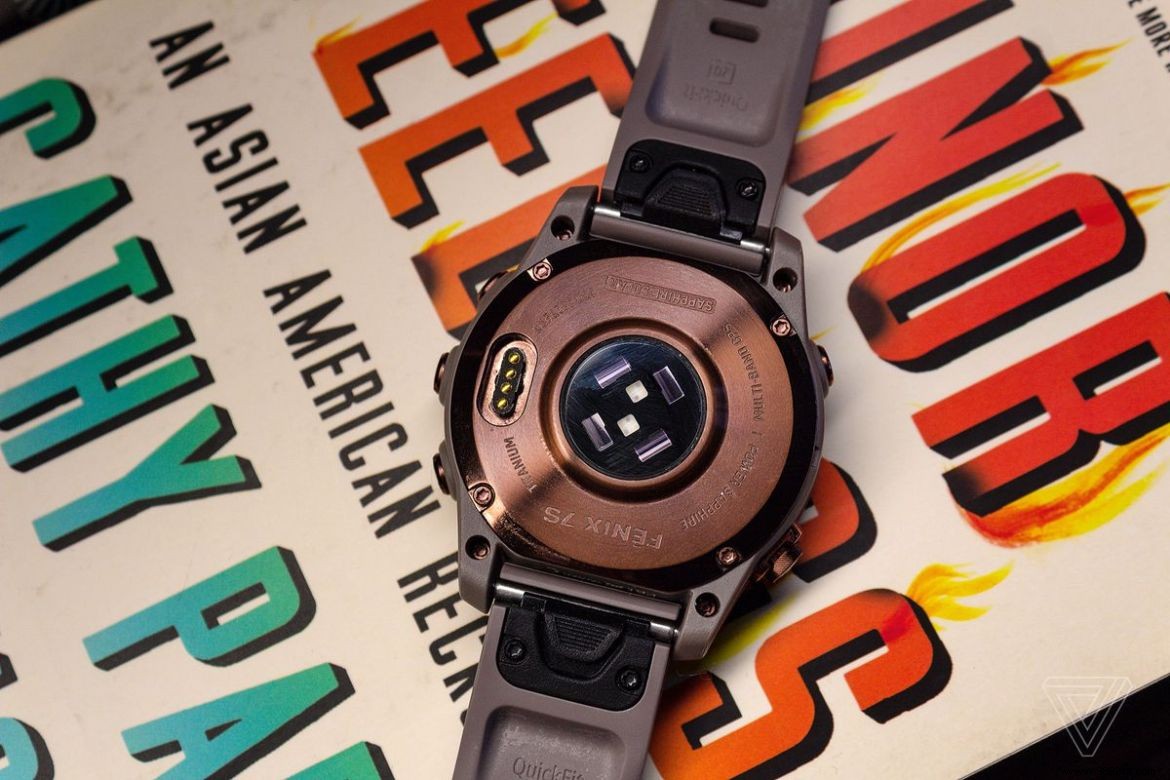 How to Choose the Best Fitness Tracker: Expert Guide to Key Features and Sensors