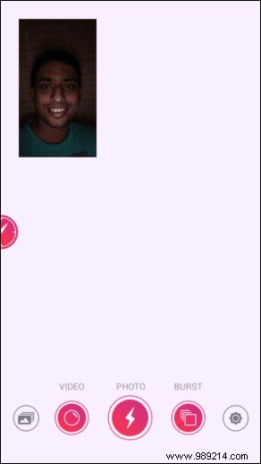 Add iPhone 6s-Style Front Flash to Any iPhone or Android for Perfect Selfies