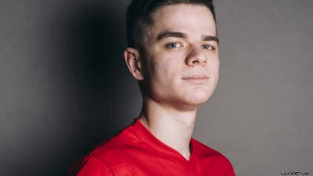 Sen Sick s Valorant Settings: Sensitivity, Crosshair, Keybinds, Minimap, Graphics & Gear