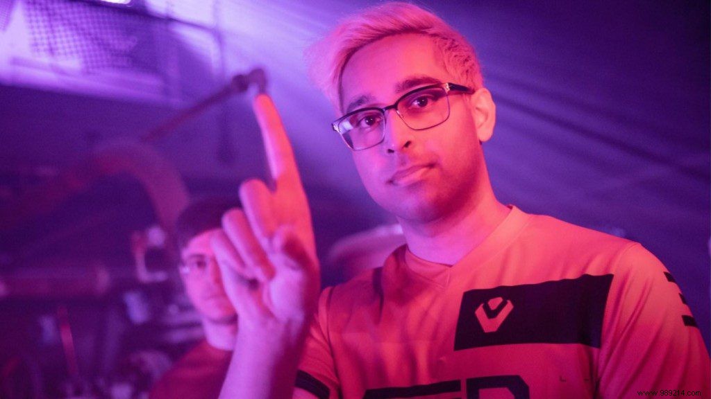 ShahZaM s Valorant Settings Guide: Sensitivity, Crosshair, Keybinds, Minimap & Graphics