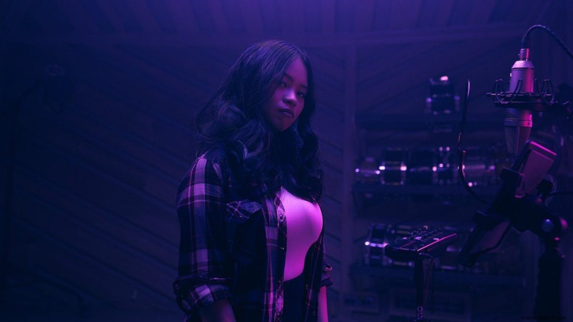 Valorant Neon Voice Actress: Vanille Velasquez Brings the Episode 4 Duelist to Life