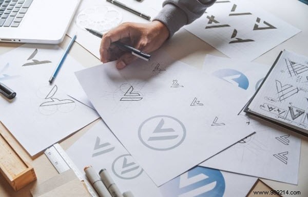 4 Proven Strategies to Redesign Your Logo Effectively