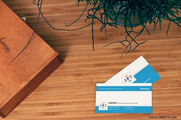 Why Business Cards Are Still Essential for Professional Networking