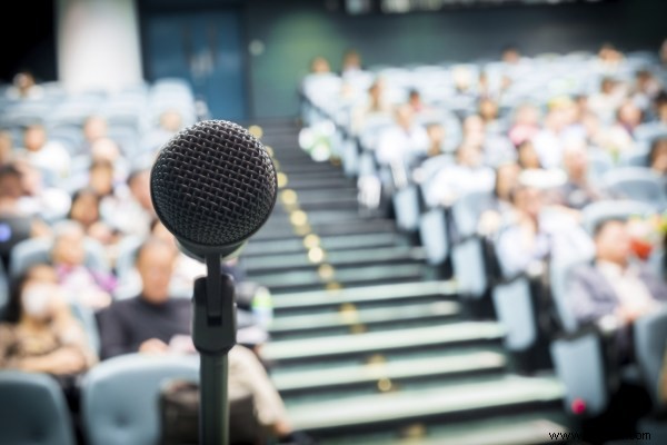 7 Proven Strategies to Captivate Your Audience During a Speech