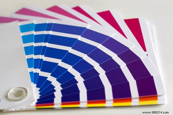 How to Choose the Perfect Brand Colors: Expert Guide for Businesses