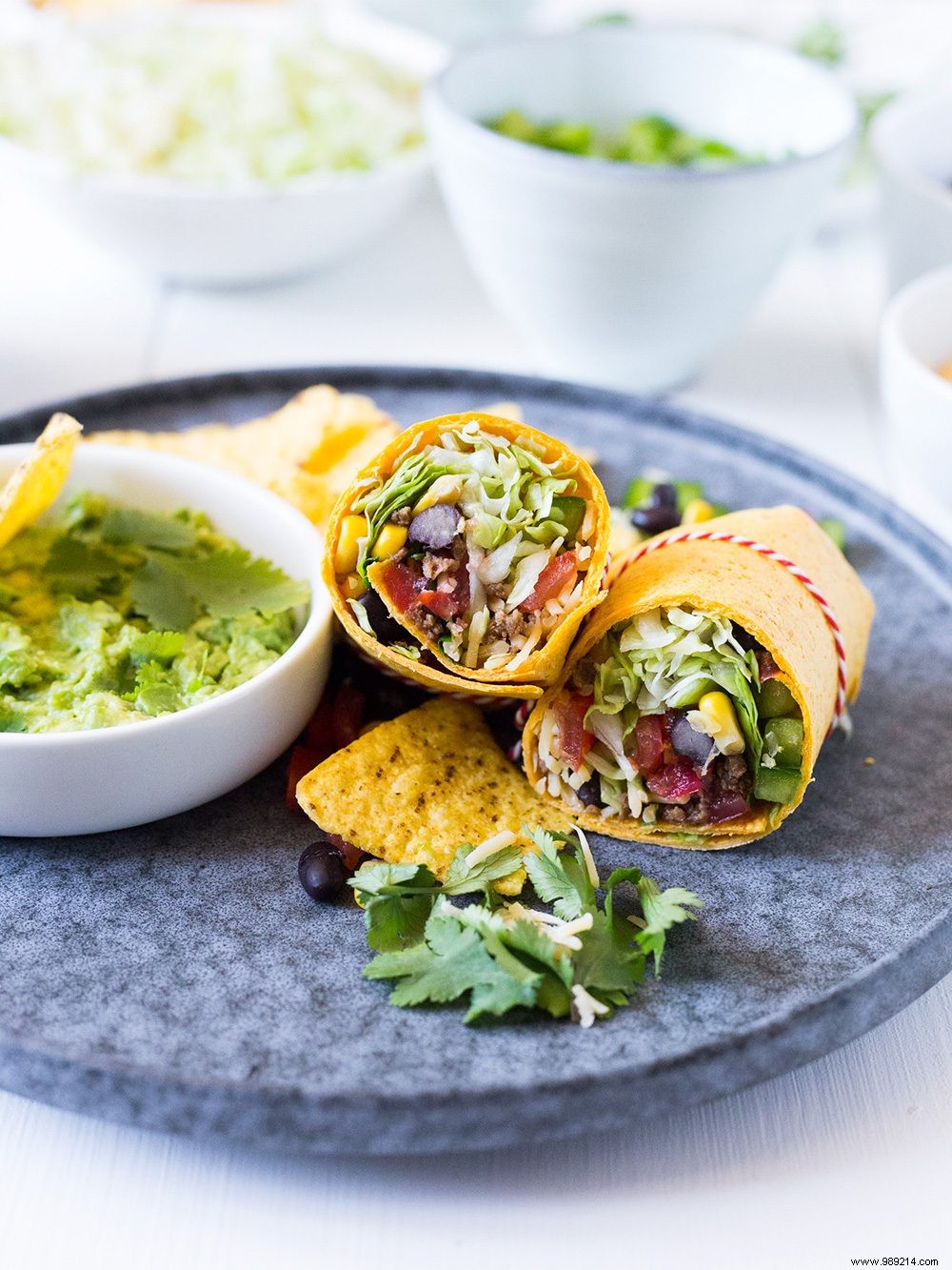 Easy Vegetarian Burritos Recipe: Flavorful Meatless Meal for Any Night