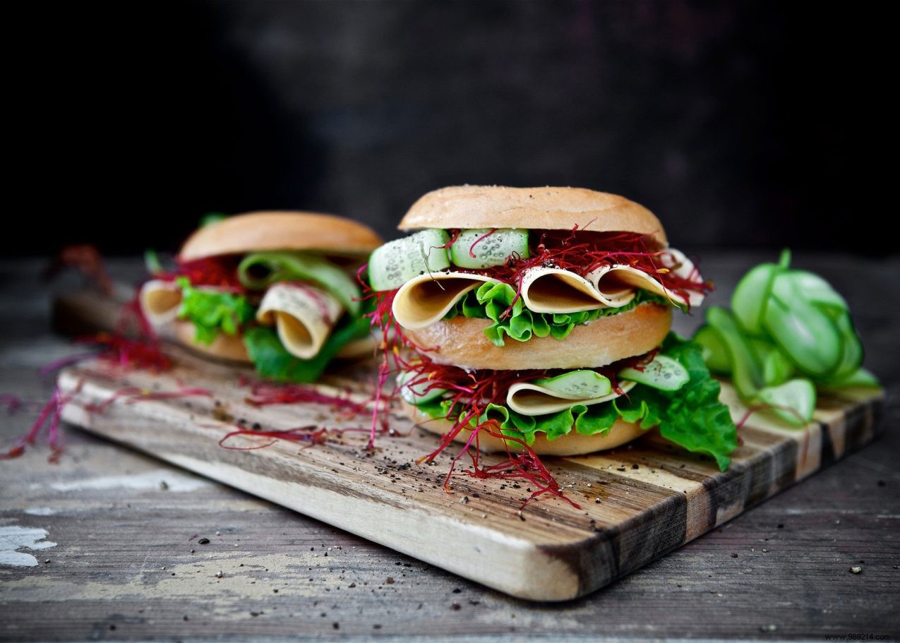 Quick Vegan Chicken Bagel Recipe: Perfect Plant-Based Lunch