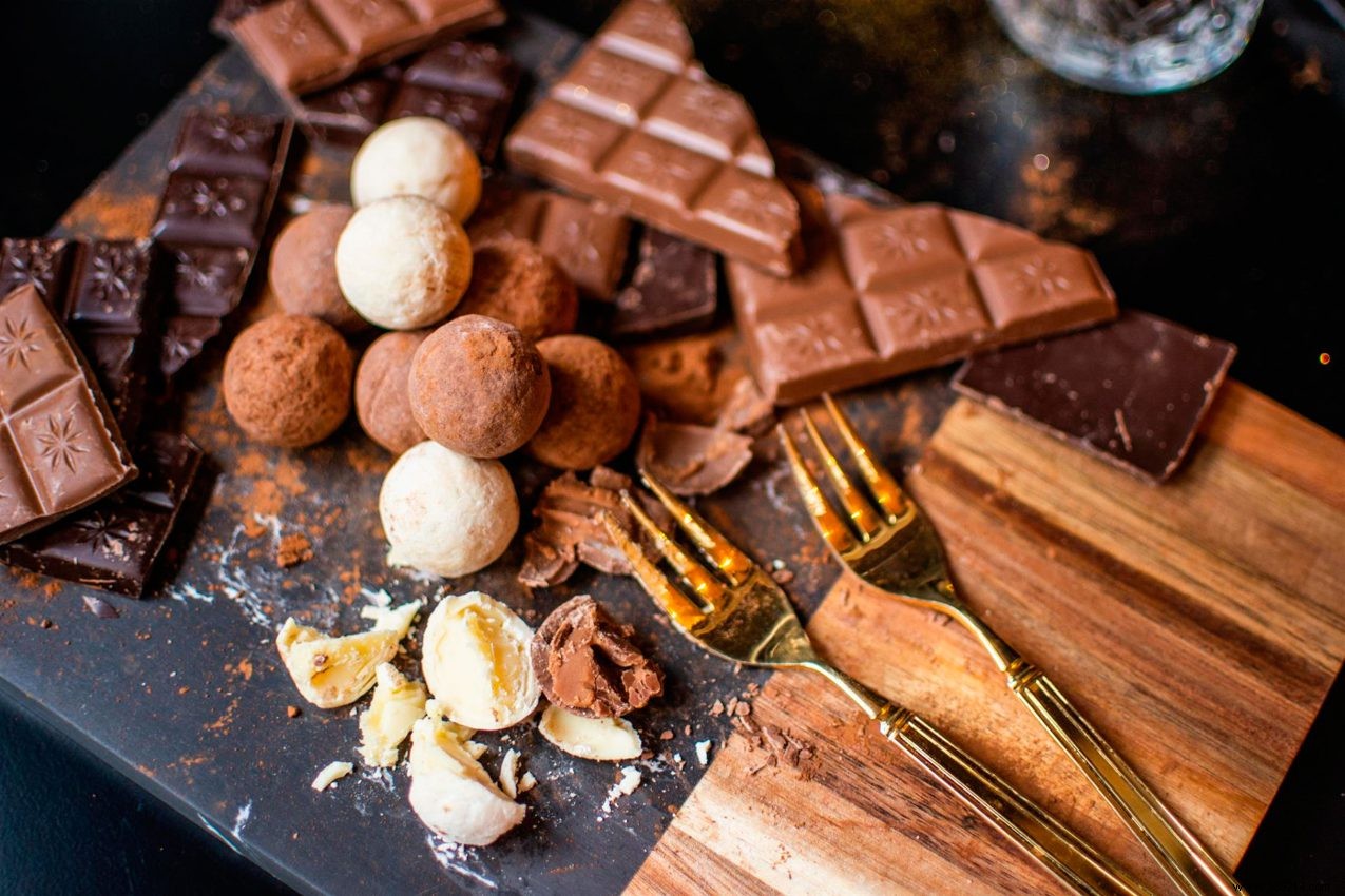 Luxurious Homemade Chocolate Truffles with Licor 43: Simple Recipe