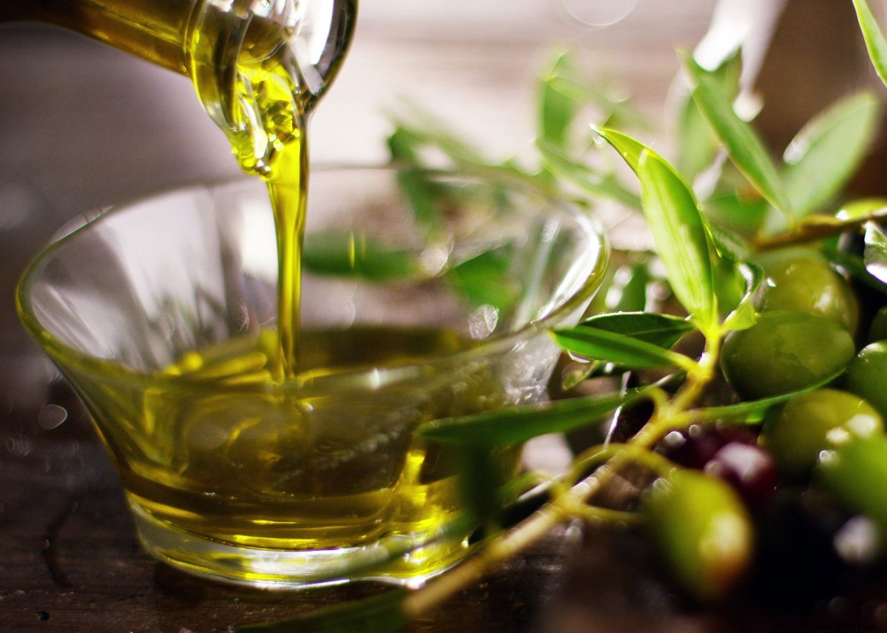Olive Oil Myths Debunked: Insights from a Certified Sommelier