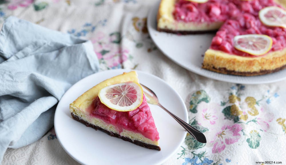 Limoncello Cheesecake: The Ultimate Binge-Watching Treat from Oil & Vinegar Chefs