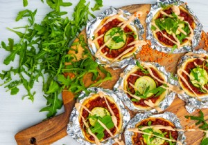 Vegan Red Lentil Pizza on the Grill: Easy Barbecue Recipe