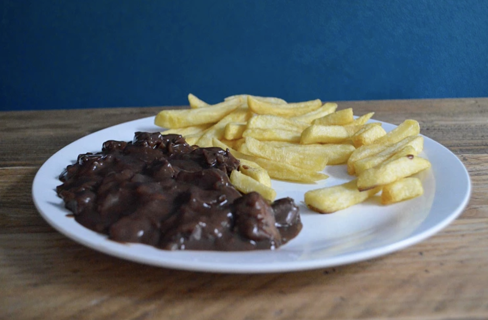 Hearty Vegan Stew Recipe: Plant-Based Comfort Food by Expert Kirsten Bloemen