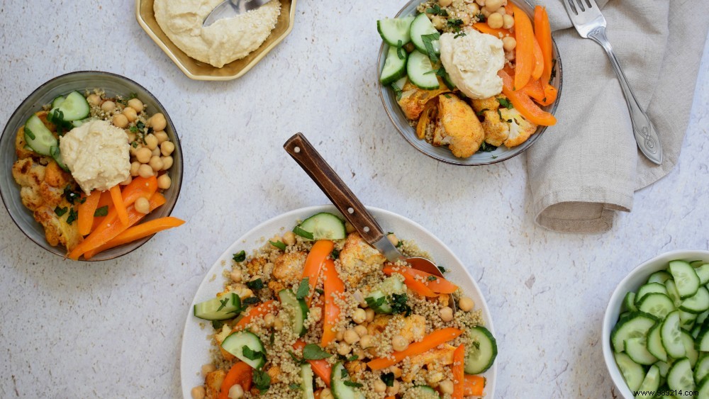 Vibrant Bell Pepper Buddha Bowl: Healthy Recipe for 4