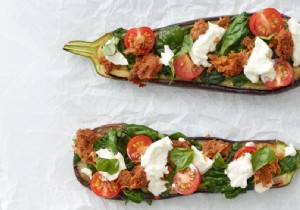 Aubergine Boats with Pulled Oats Tomato: Easy, Protein-Packed Recipe