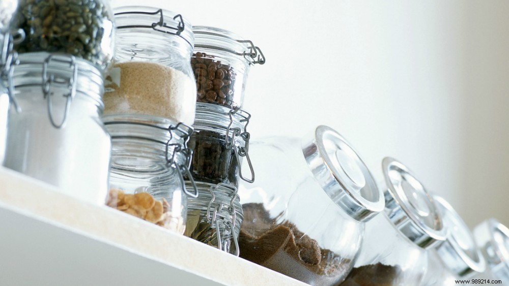 6 Essential Herbs and Spices Every Home Cook Should Stock