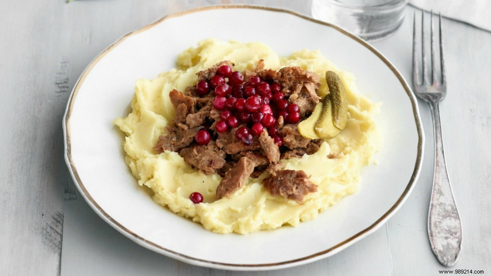 Vegan Reindeer Stew Recipe: Authentic Finnish Classic with Pulled Oats®