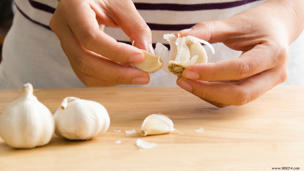 4 Surprising Garlic Facts That Boost Your Health Knowledge