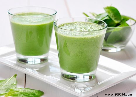 3 Power-Packed Green Smoothie Recipes: Ultimate Vitamin Bombs for Detox