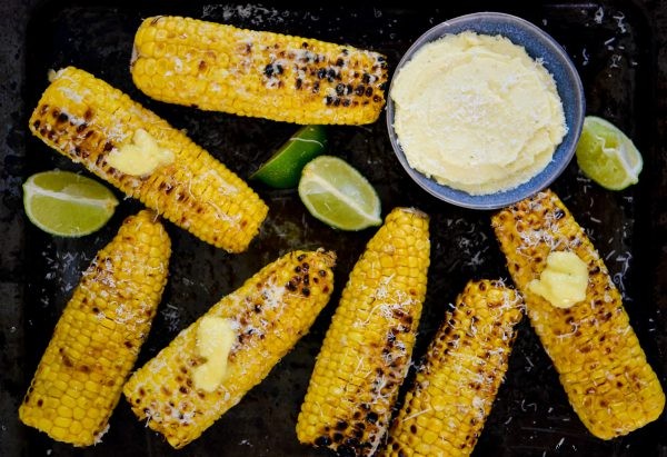Grilled Corn on the Cob with Homemade Garlic Parmesan Butter: A BBQ Must-Try