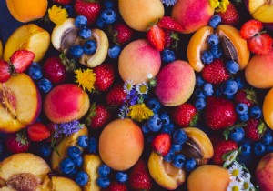 7 Fiber-Rich Fruits to Boost Digestion and Gut Health
