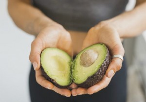 5 Science-Backed Health Benefits of Avocados for Heart, Skin, and More