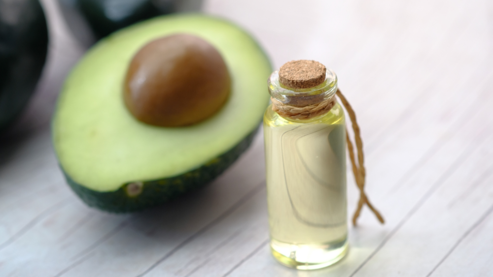 3 Versatile Ways to Use Avocado Oil for Cooking, Skin, and Hair Care