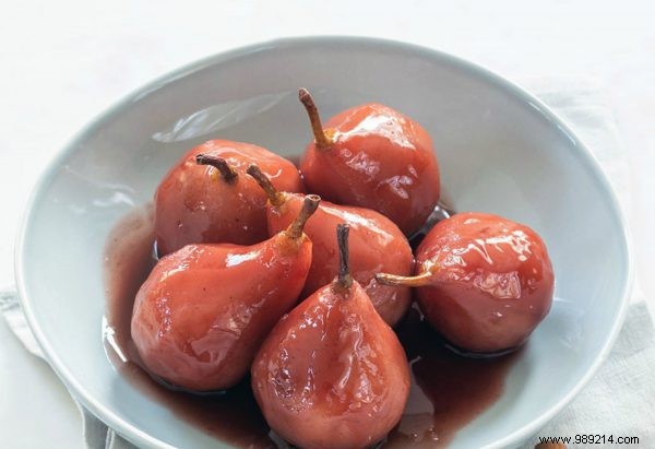 Easy Alcohol-Free Stewed Pears Recipe: A Warm Autumn Treat for All