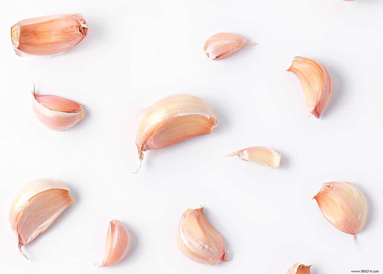 3 Science-Backed Tips to Banish Garlic Breath Fast