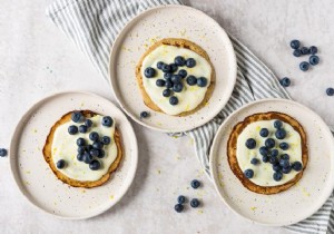 Healthy Banana Pancakes with Fresh Fruit: Beat the 4 PM Energy Dip