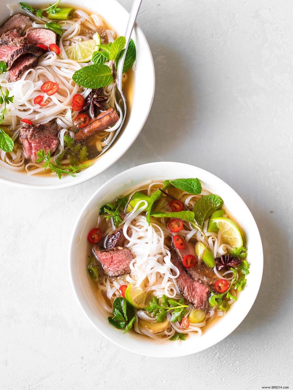 Authentic Steak Pho Recipe: Tender Beef in Fragrant Broth with Rice Noodles