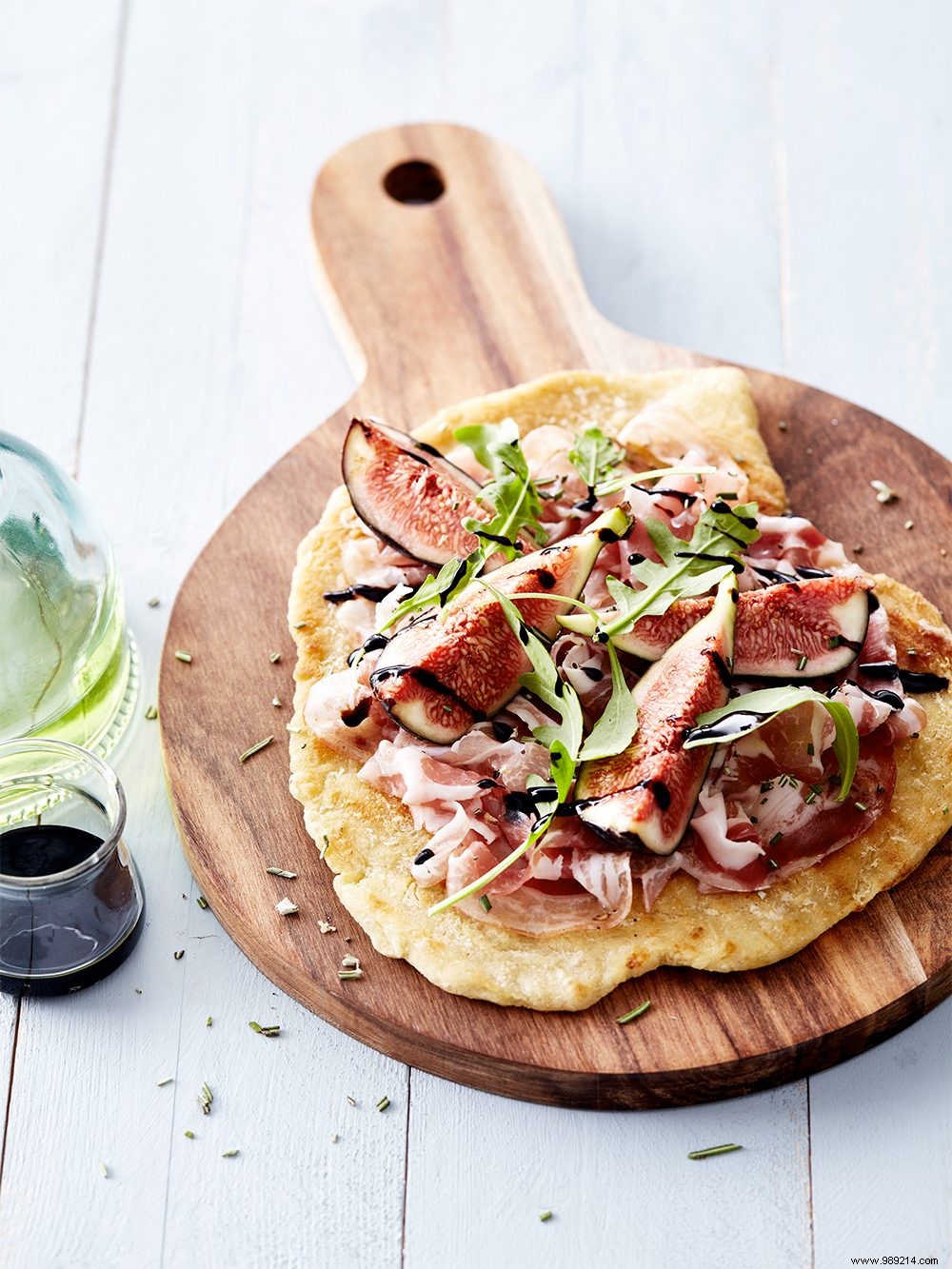 Gourmet Fig and Pancetta Pizza Recipe with Fresh Rosemary Dough