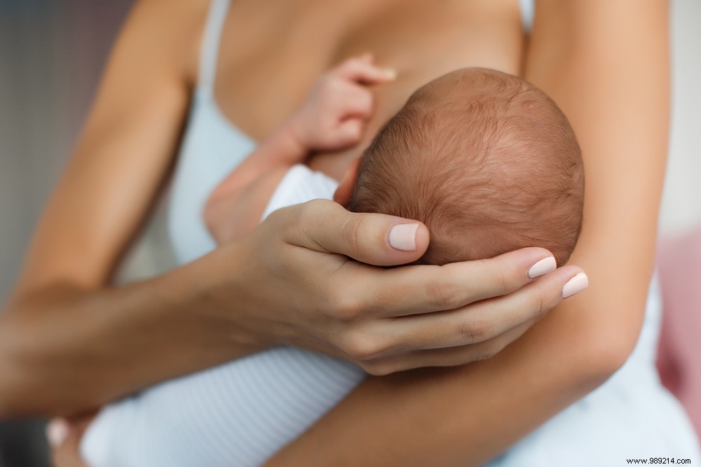 Why Busy Schedules Cause Many Moms to Stop Breastfeeding Early